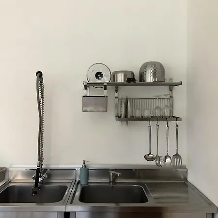 Artistic And Spacious Loft - 3 Min From The Metro * Milan