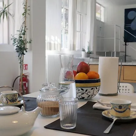 Artistic And Spacious Loft - 3 Min From The Metro * Milan